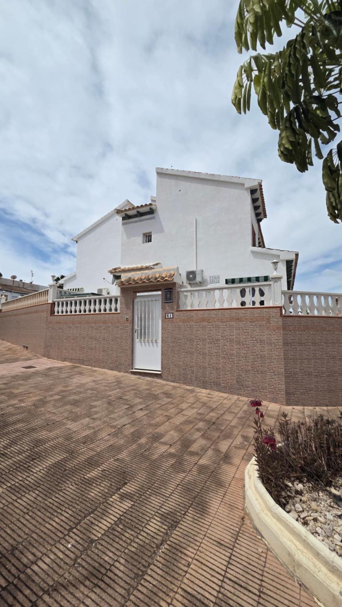Villa Lenia Torrevieja Exterior photo